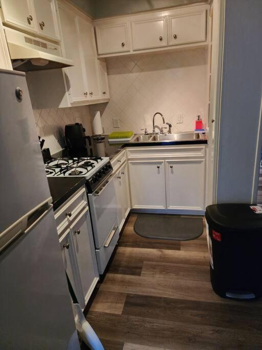 Blue Shark *W7* @ Montrose 1Br Private King Loft Daire Houston Dış mekan fotoğraf